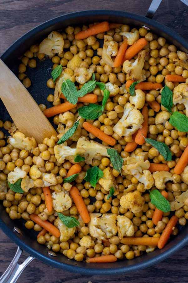 Vegan Chickpea Skillet Dinner