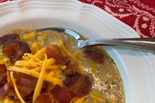 corn chowder with potatoes