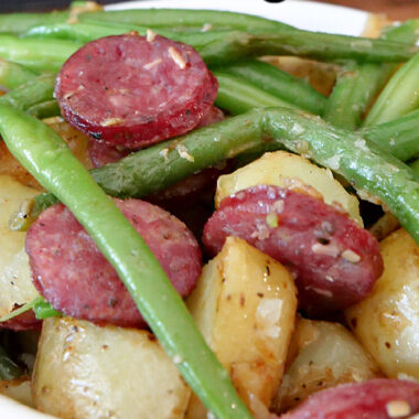 poatatoes and green beans with sausage