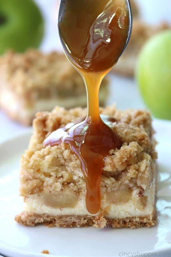 Apple Cheesecake Bars Recipe