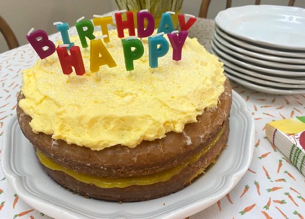lemon birthday cake