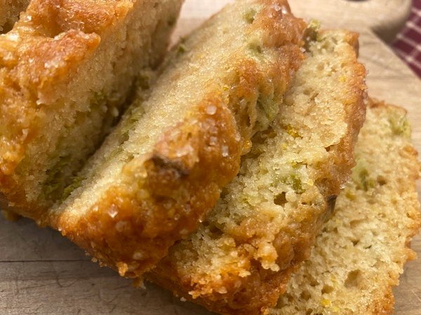 close up rhubarb bread