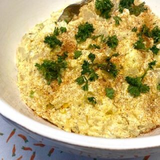 potato salad in bowl