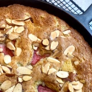 rhubarb skillet cake