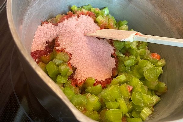 add jello to rhubarb