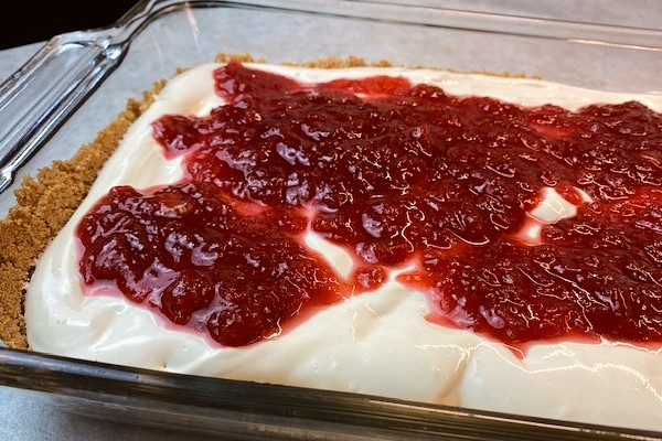 rhubarb mixture on pudding layer