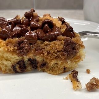 cinnamon streusel cake