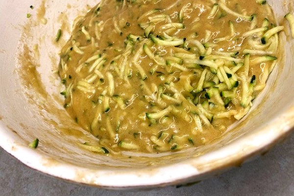 zucchini bread batter