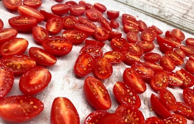 grape tomatoes ready for the oven