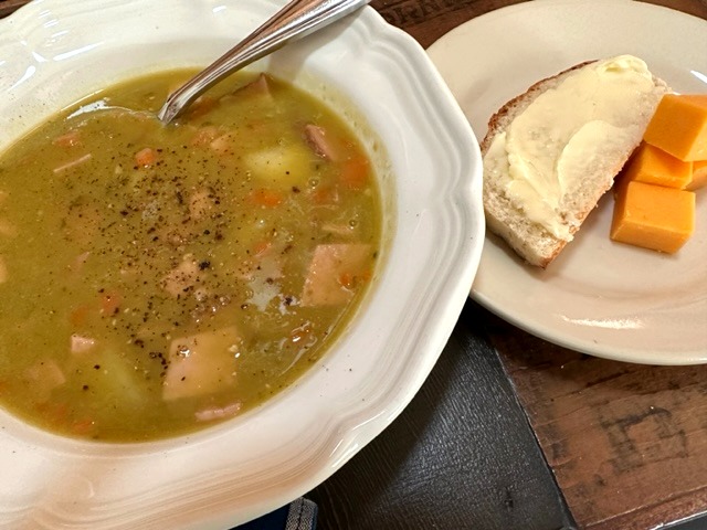 another way to serve split pea soup