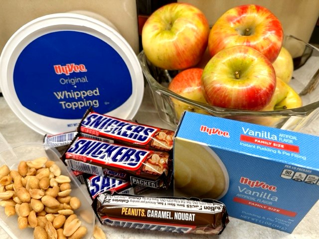 Snickers salad ingredients