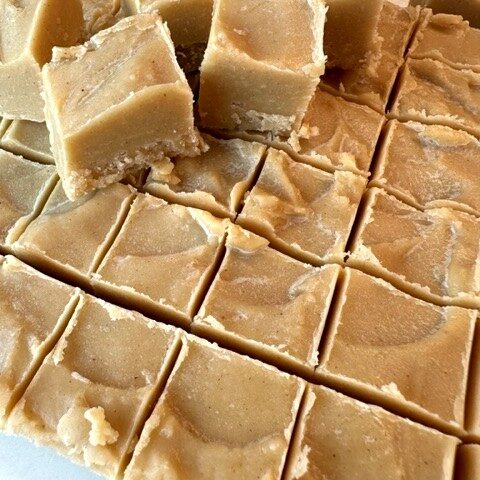 Easy Peanut Butter Fudge