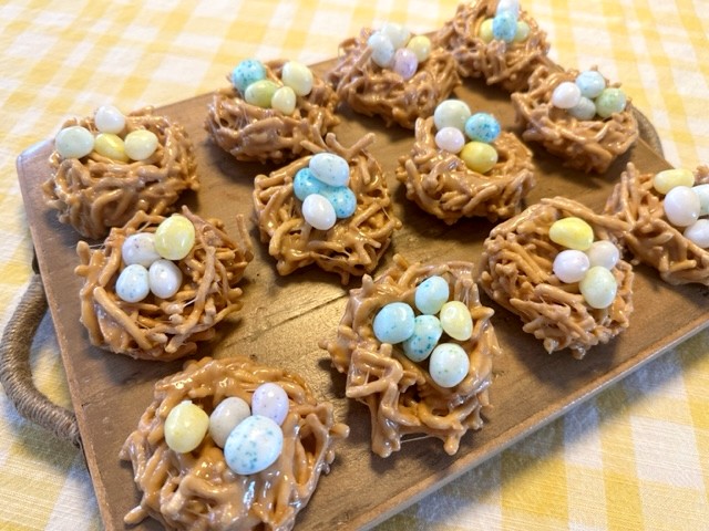 Adorable Bird Nest Cookies