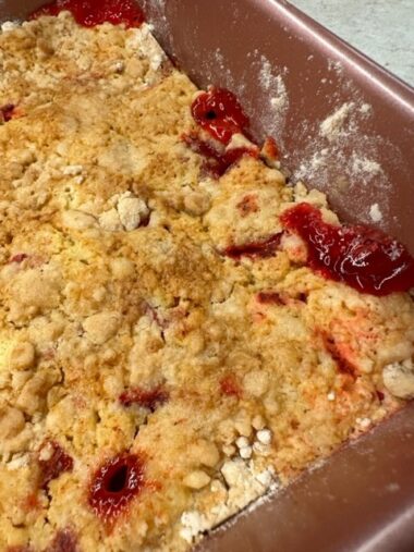 Easy Rhubarb Dump Cake For Dessert - Yeyfood.com: Recipes, cooking tips ...