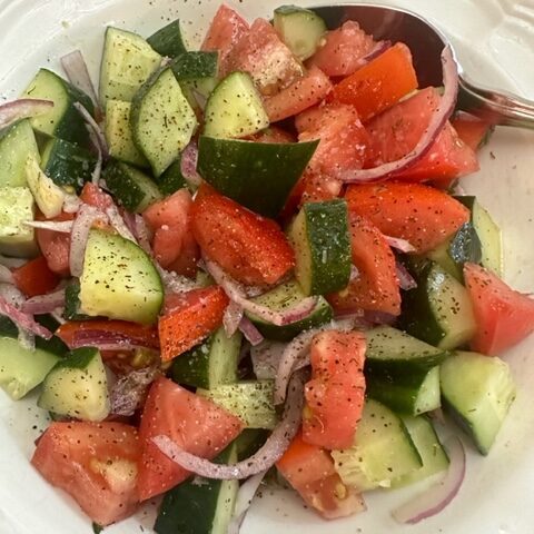 cucumber tomato salad