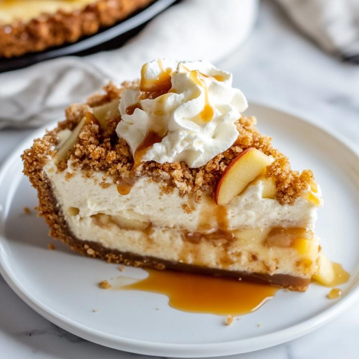 Apple Crisp Cheesecake