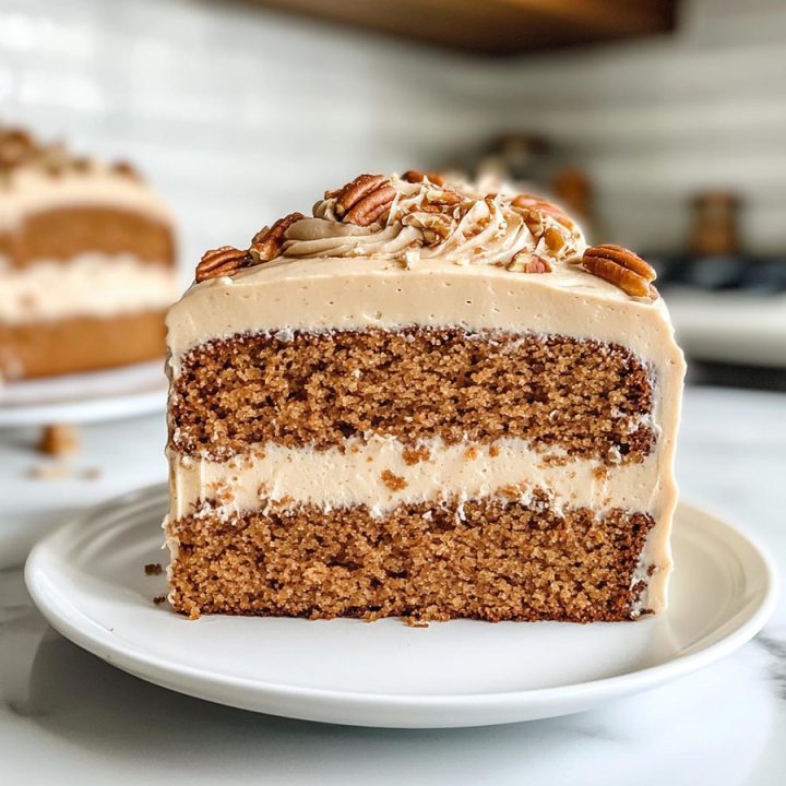 Banana Biscoff & Pecan Cake