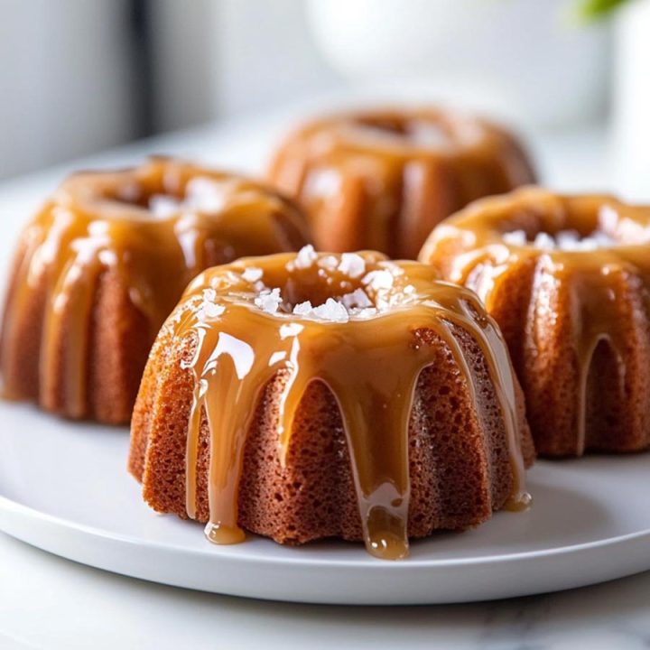 Mini Caramel Bundt Cakes