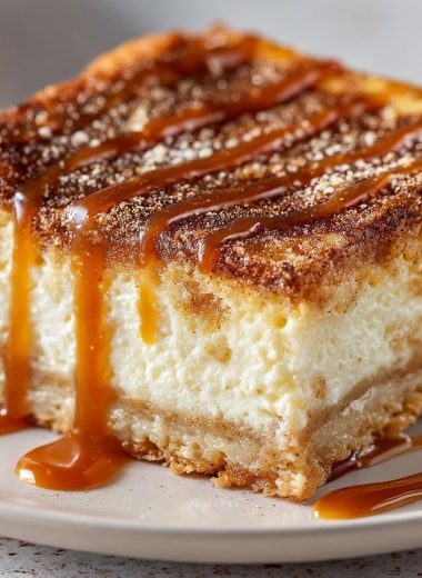 Churro Cheesecake Bars