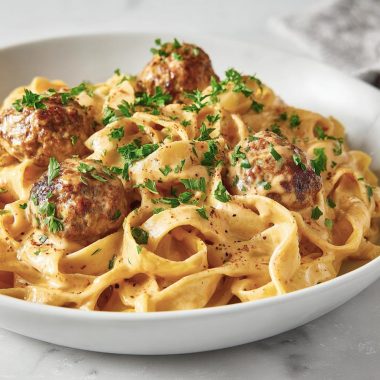 One Pot Creamy Cajun Meatball Pasta