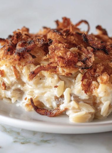 French Onion Orzo Bake