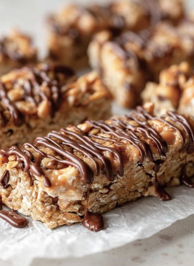 No-Bake Chewy Peanut Butter Granola Bars