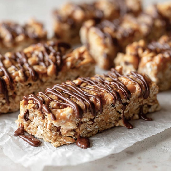 No-Bake Chewy Peanut Butter Granola Bars