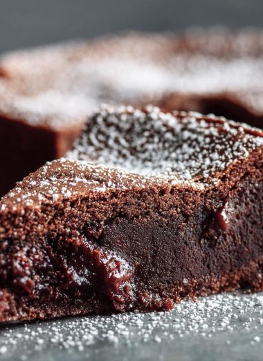6-Ingredient Gooey Swedish Chocolate Cake