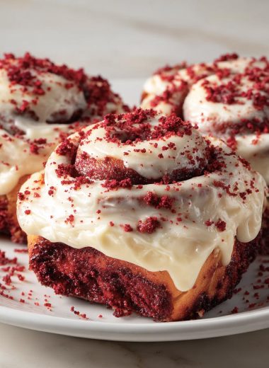 Easy Red Velvet Valentines Day Cinnamon Rolls